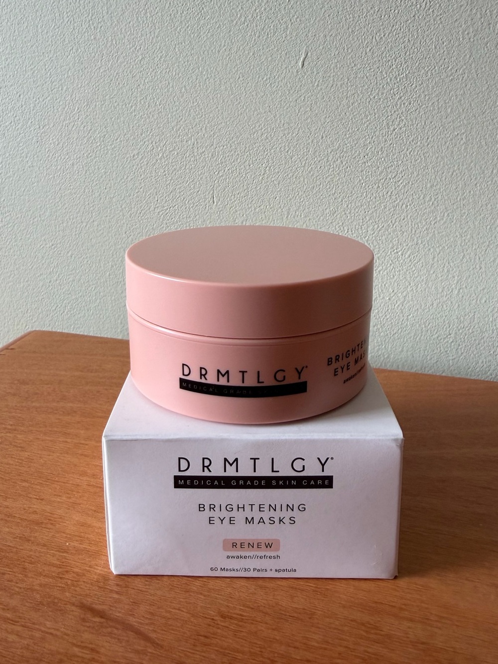DRMTLGY Brightening Eye Masks - Pink Jar